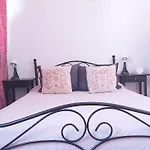 Couette-café Serra E Mar
