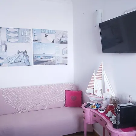 Serra E Mar Bed & Breakfast Chelreira