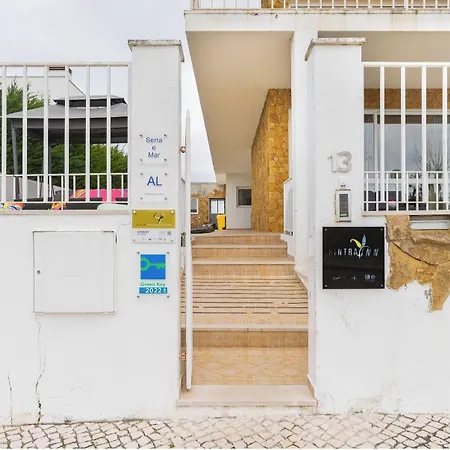 Bed and breakfast Serra E Mar Chelreira